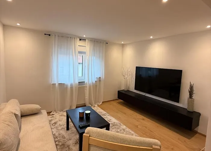 Moderne & Ruhige , Naehe Messe Apartment